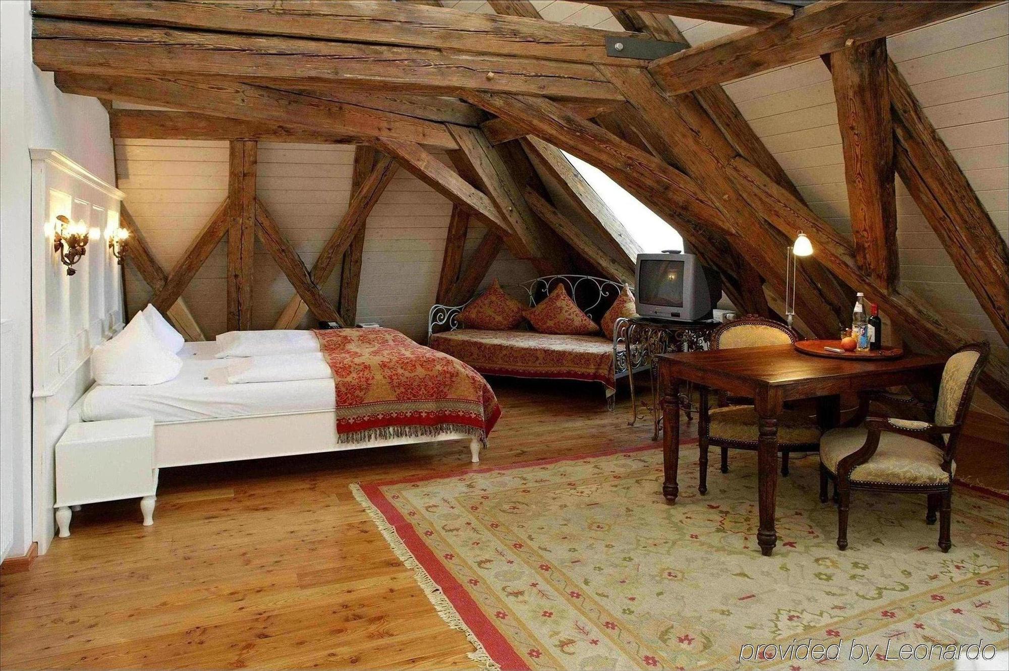 Hotel Orphee - Grosses Haus Regensburg Szoba fotó