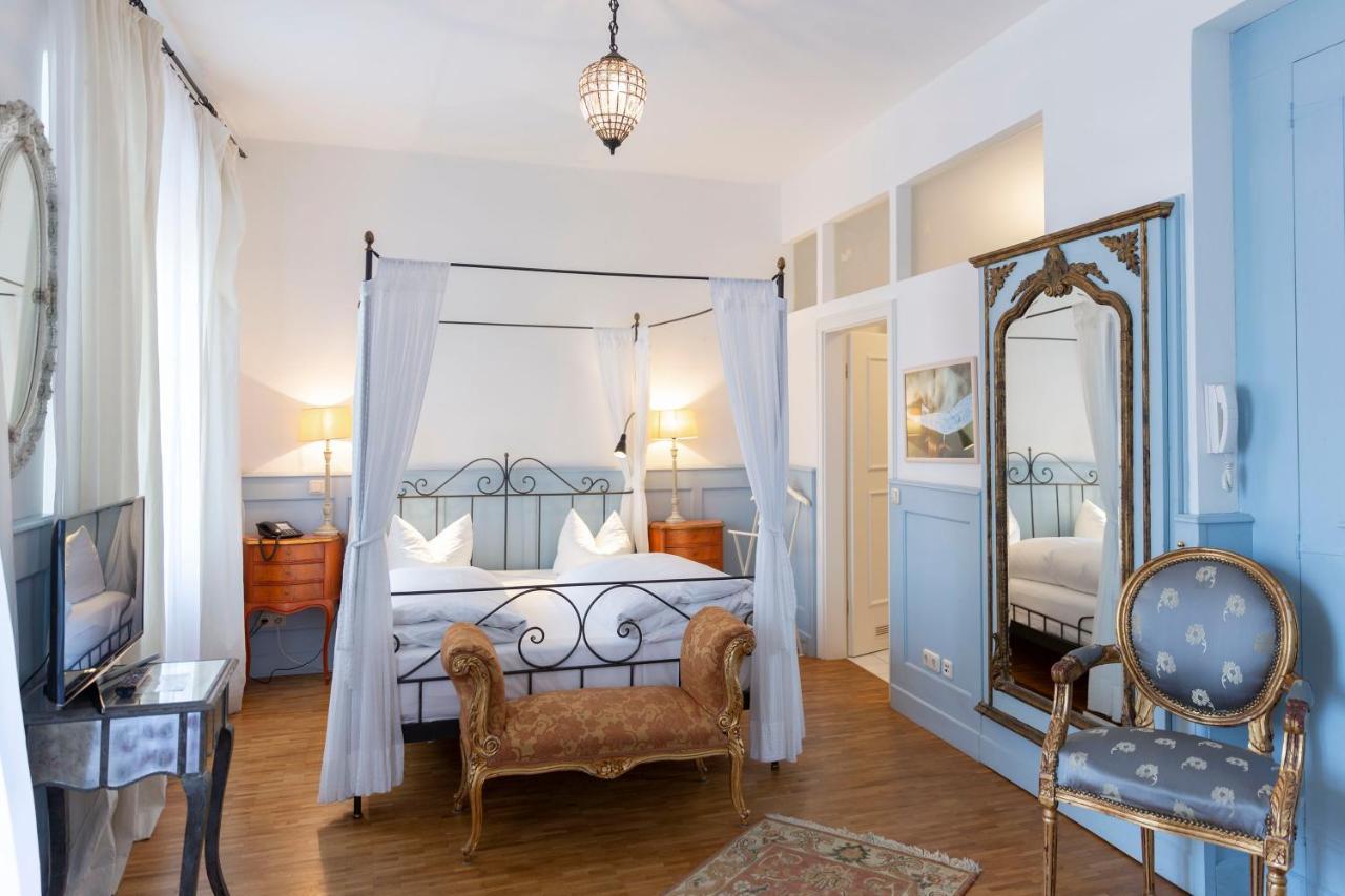 Hotel Orphee - Grosses Haus Regensburg Kültér fotó